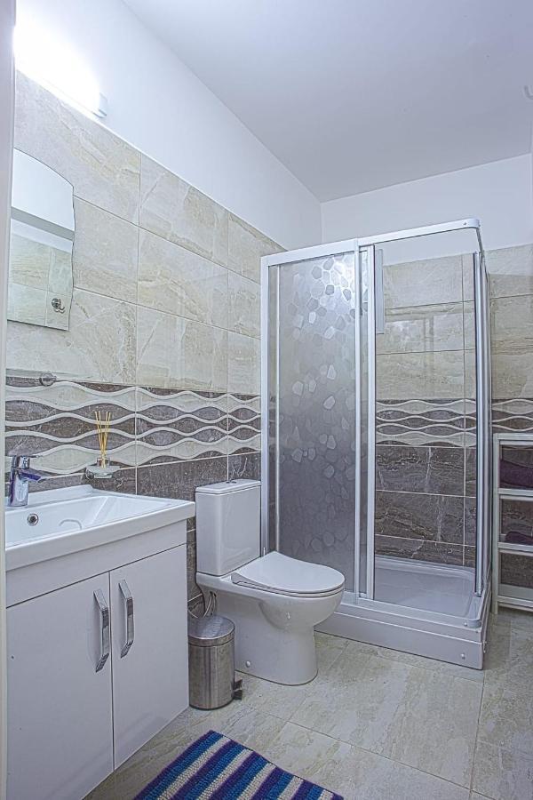 Royal Life Residence Poseidon Studio Trikomo Extérieur photo